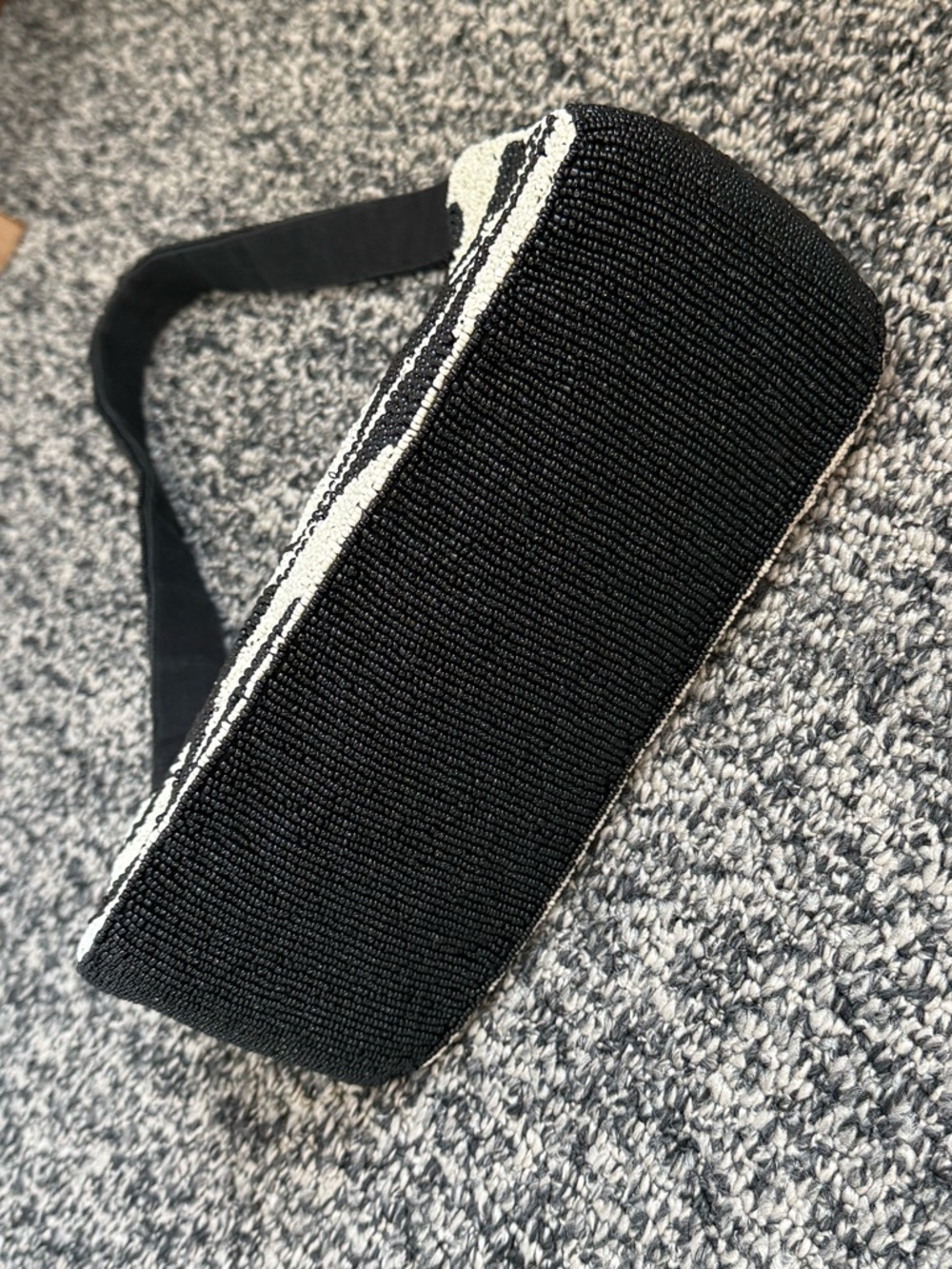 Anthropologie Asymmetric Beaded Shoulder Bag - Picture 6 of 7